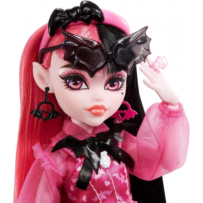 Monster High Doll, Draculaura with Accessories and Pet Bat