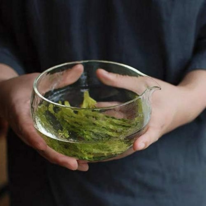 Textured Glass Matcha Bowl With Pouring Spout - Handmade Japanese Styl